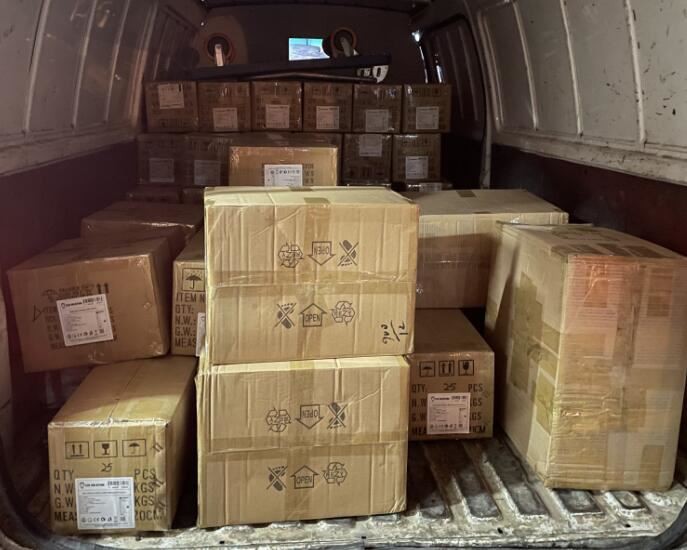 Delivery for led tube and led flood light Delivery for led tube and led flood light