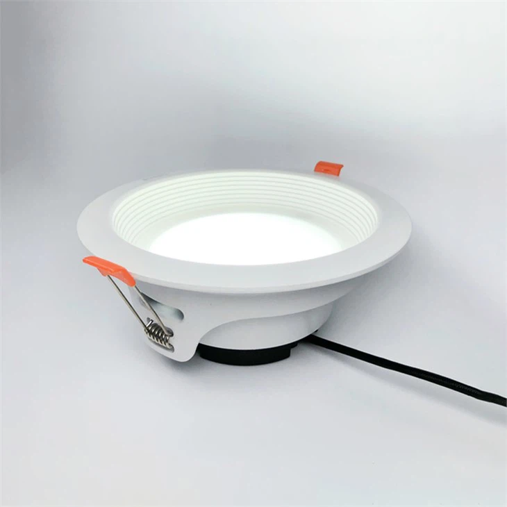 Salqin oq 6500K LED yoritgichlar
