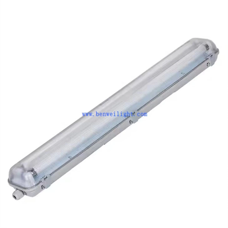 Dust-proof LED Tri-proof Light (1)