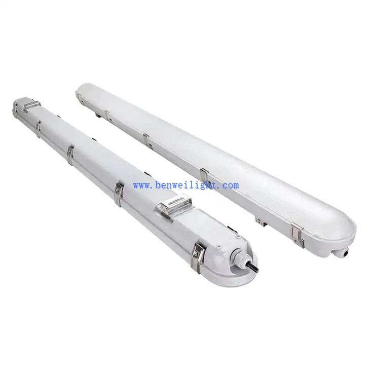 Dustproof Ceiling LED Linear Light (1)