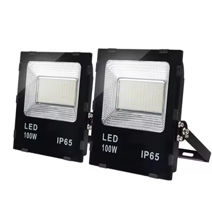 Stadionning tashqi ko'rinishidagi suv toshqini Led nuri 300W